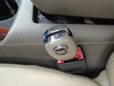 寶馬女司機(jī)殞命高速，車(chē)內(nèi)飾品成致命元兇